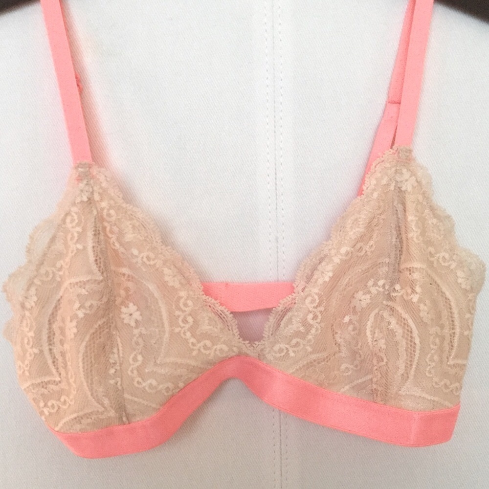 Bralette Express Lace Contrast  size XS S One Eleven Bra Y2K Coquette Babydoll